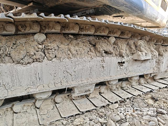 左導(dǎo)向輪（行走機(jī)構(gòu)）