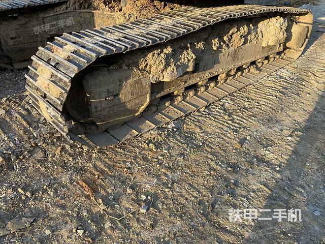 左側(cè)履帶整體?（行走機構(gòu)）