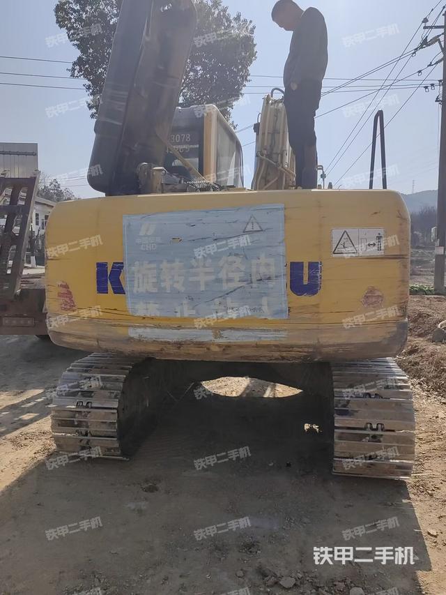 駕駛室頂部（整機(jī)外觀）