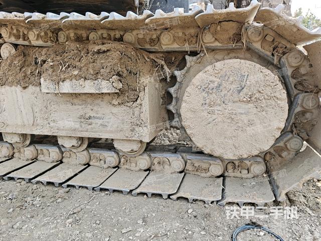 右側(cè)履帶整體（行走機(jī)構(gòu)）