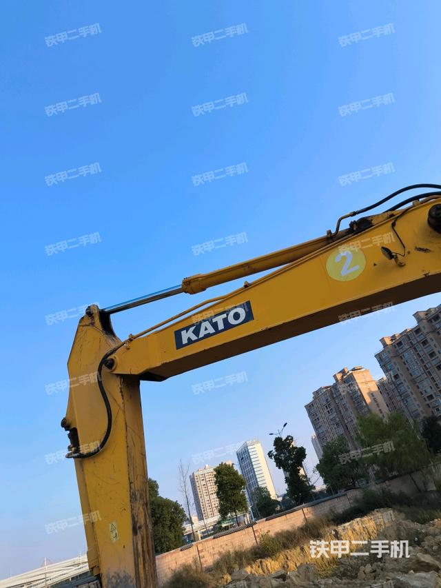 大臂油缸整體?豎拍(工作和回轉(zhuǎn)裝置) 大臂油缸整體?豎拍(工作和回轉(zhuǎn)裝置)