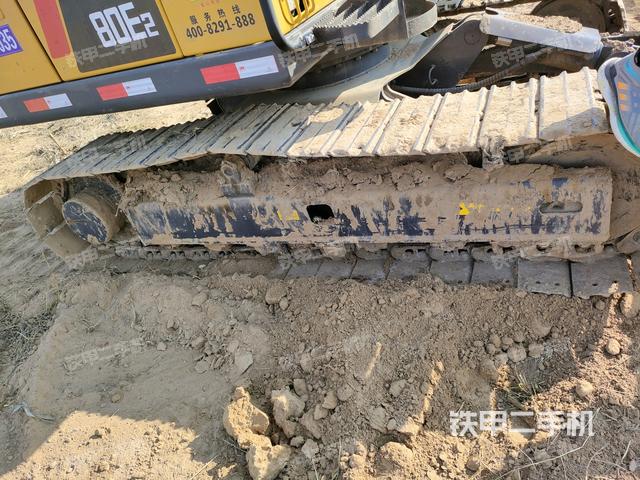 左側履帶整體?（行走機構）