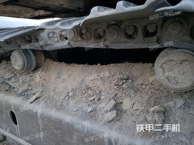 左側(cè)行走馬達(dá)蓋板（行走機(jī)構(gòu)）