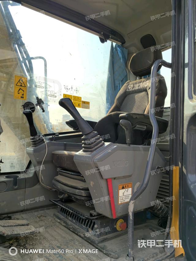 座椅后部（駕駛室部分）