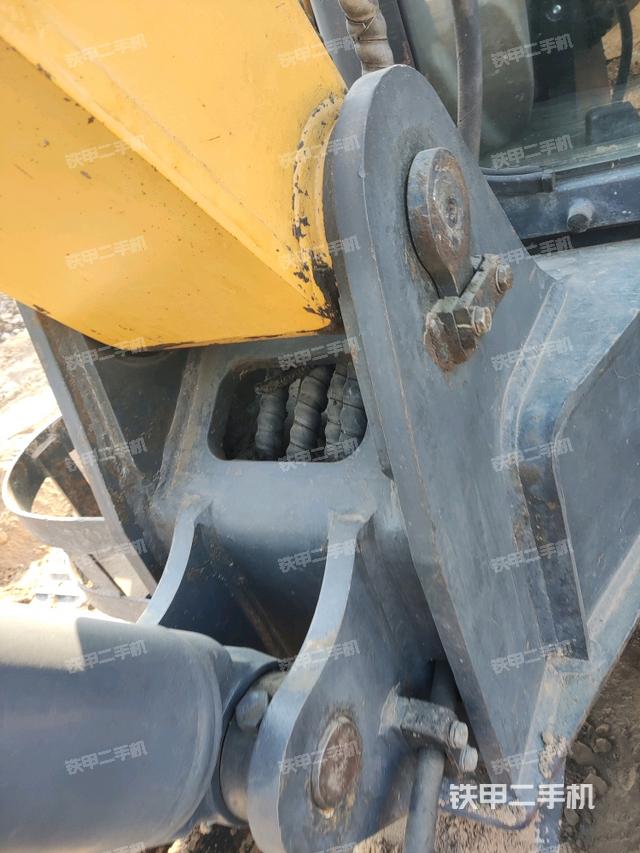 大臂根部?斜（工作和回轉裝置）