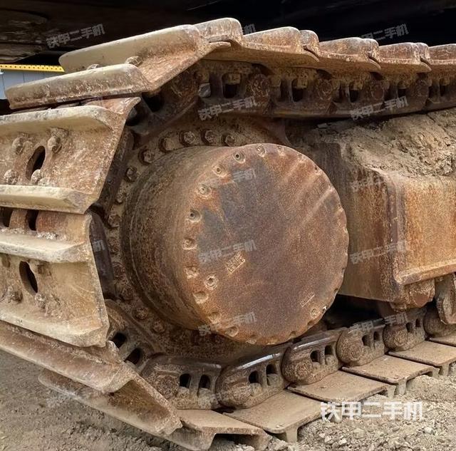 左驅(qū)動(dòng)輪（行走機(jī)構(gòu)）