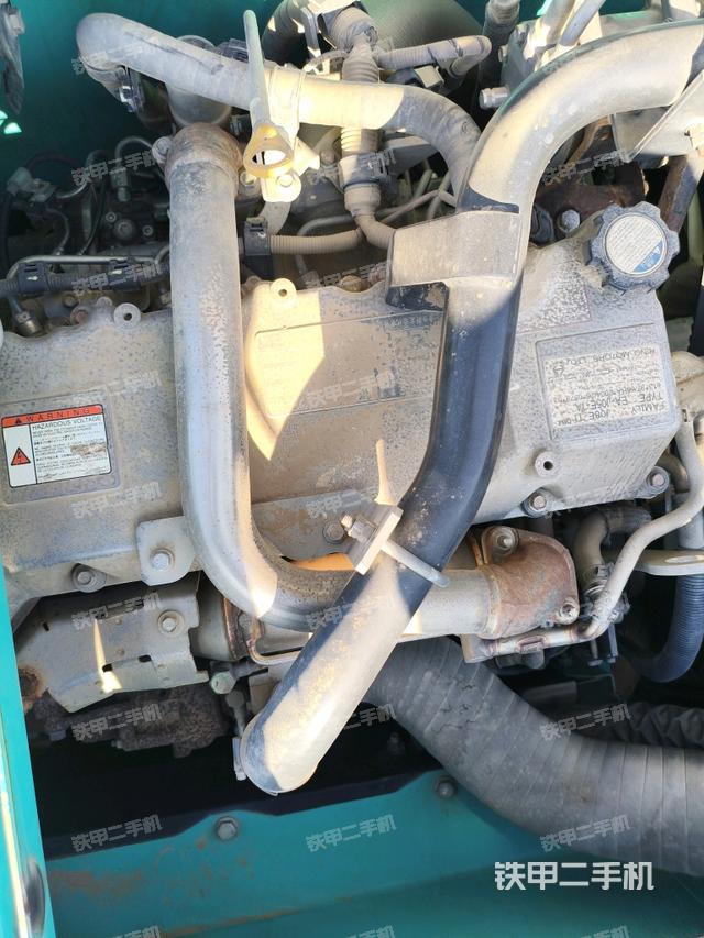 發(fā)動機室(上車部件) 發(fā)動機室(上車部件)