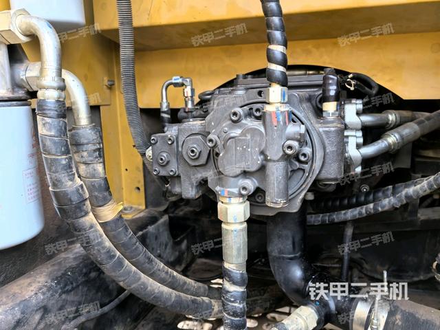 液壓泵室（大件艙室）