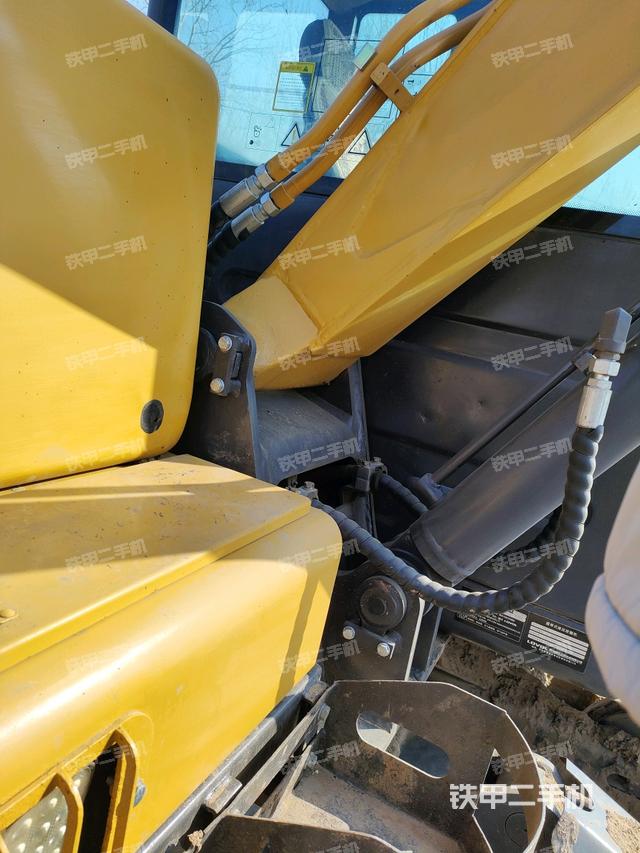 大臂根部?斜（工作和回轉裝置）