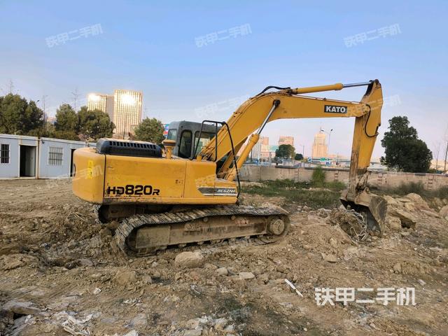右后45(整機(jī)外觀) 右后45(整機(jī)外觀)