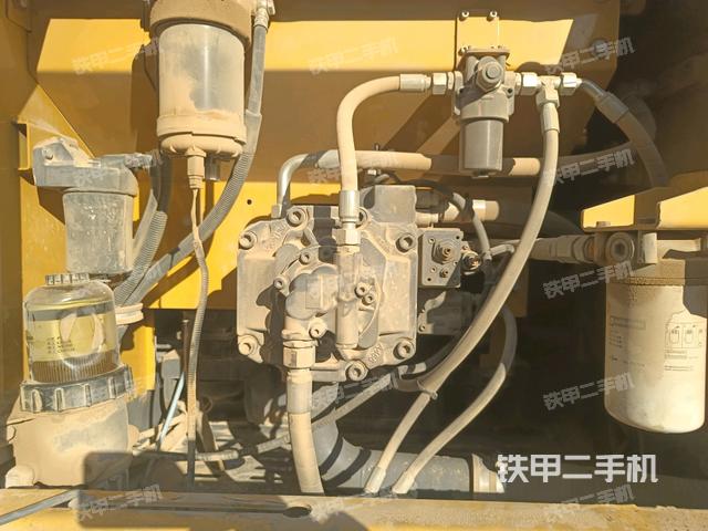 液压泵室（大件舱室）