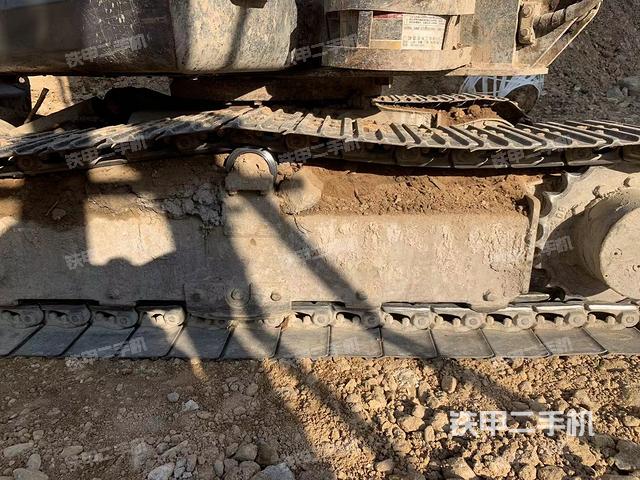 單側(cè)履帶整體（整機(jī)外觀）