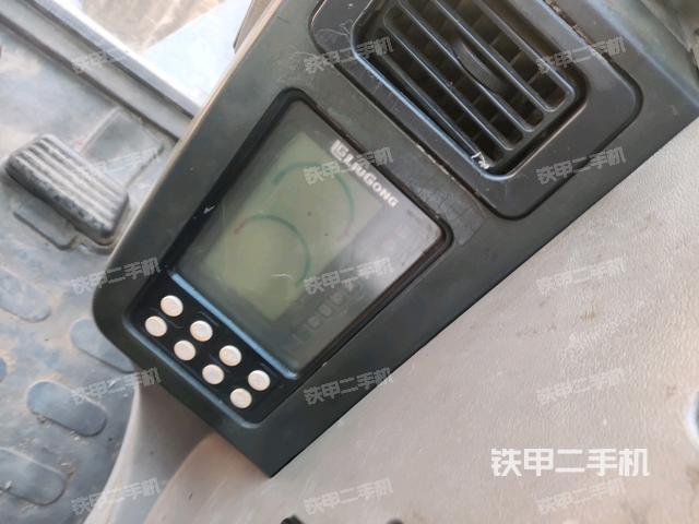 顯示屏?（駕駛室部分）