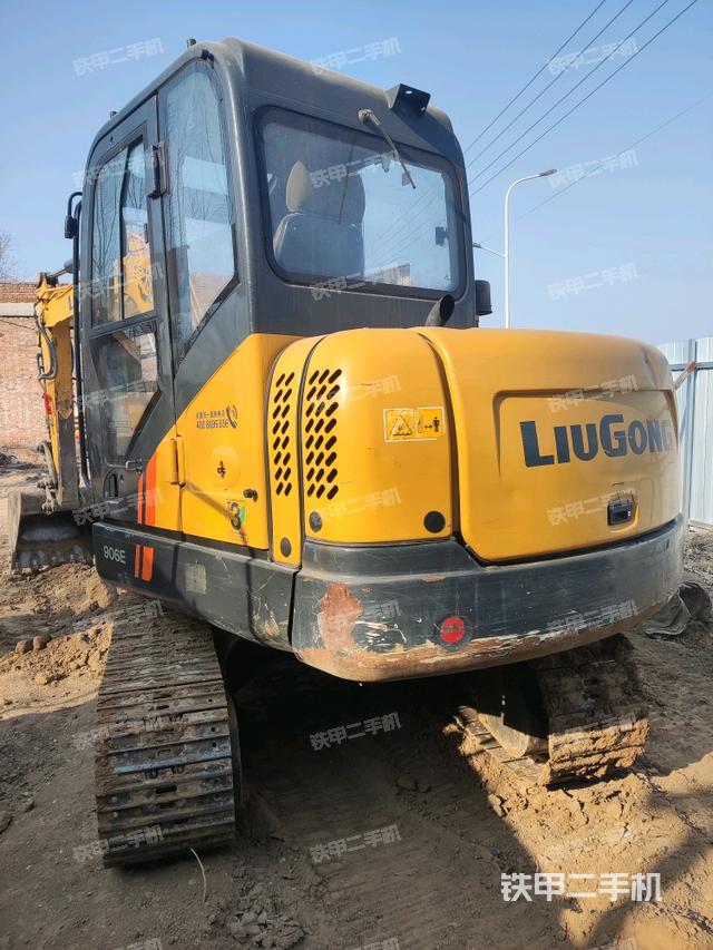 左后45（整機外觀）