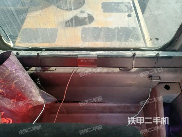 座椅后部（駕駛室部分）