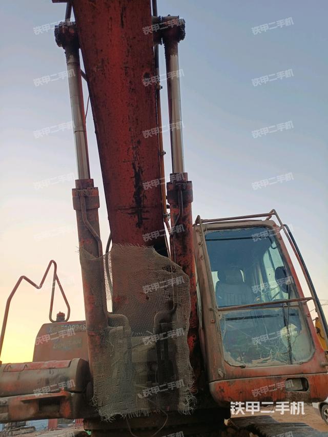 大臂油缸整體?豎拍（工作和回轉裝置）