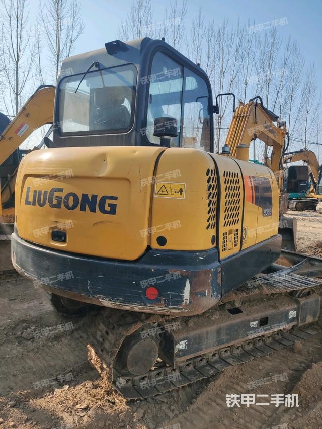 右后45（整機外觀）