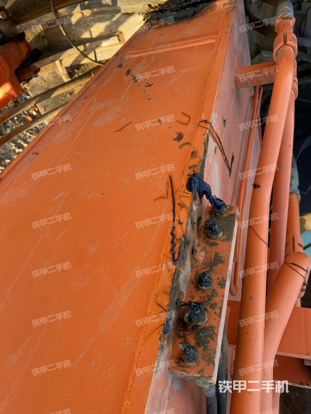 大臂根部?斜視（工作和回轉(zhuǎn)裝置）