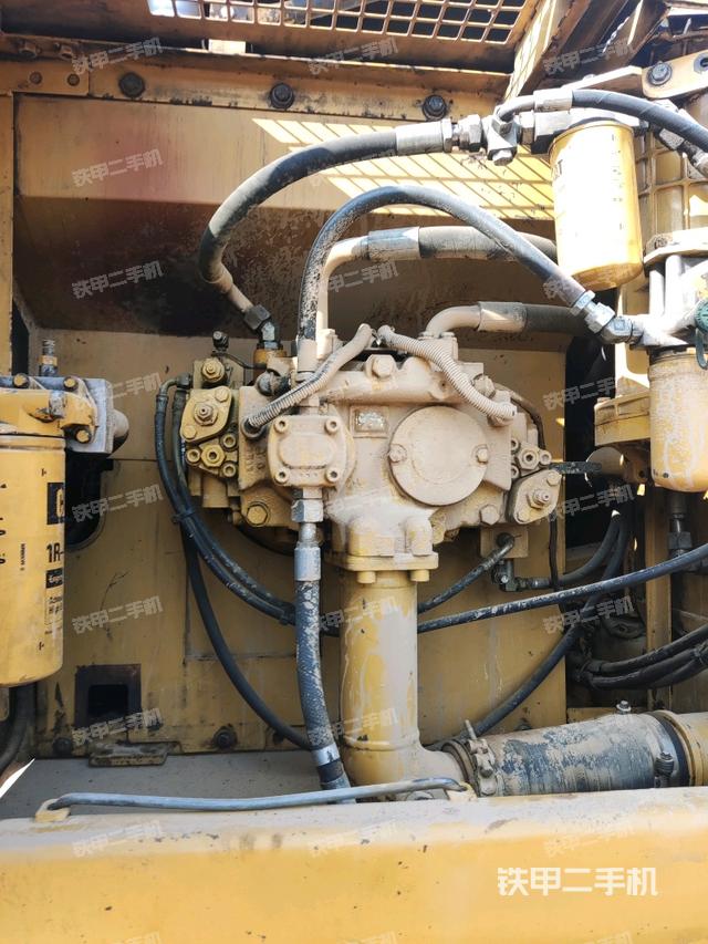 液壓泵室（大件艙室）