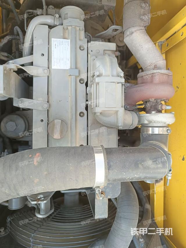 發(fā)動機整體俯視（整機外觀）