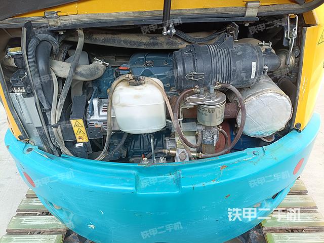 发动机整体俯视（整机外观）