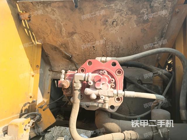 液壓泵室(大件艙室) 液壓泵室(大件艙室)