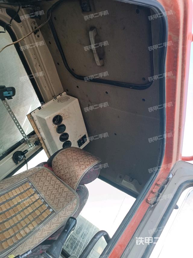 頂棚整體（駕駛室部分）