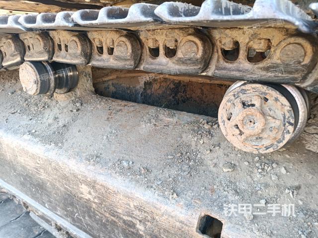 右側(cè)履帶整體（行走機(jī)構(gòu)）