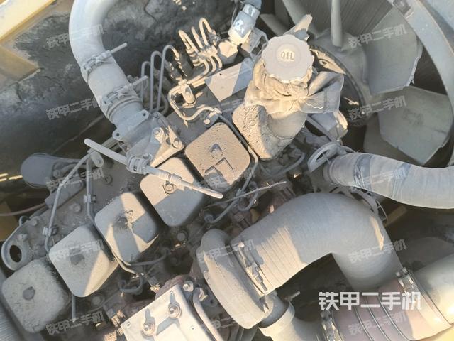 氣門室蓋螺絲特寫(上車部件) 氣門室蓋螺絲特寫(上車部件)