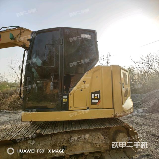 ?駕駛室正側(cè)(駕駛室部分) ?駕駛室正側(cè)(駕駛室部分)