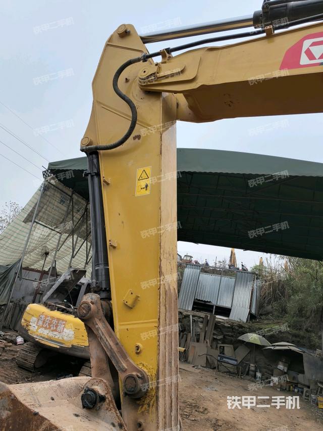 大臂整體?右側(cè)（工作和回轉(zhuǎn)裝置）