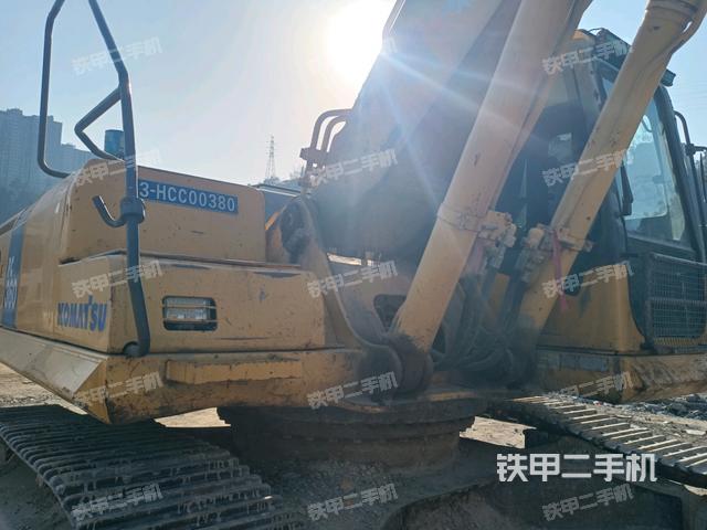 大臂根部?斜視（工作和回轉(zhuǎn)裝置）