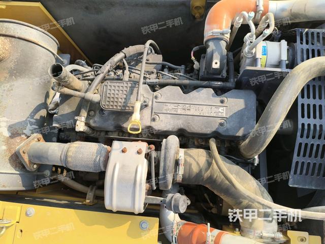 發(fā)動(dòng)機(jī)室(上車部件) 發(fā)動(dòng)機(jī)室(上車部件)