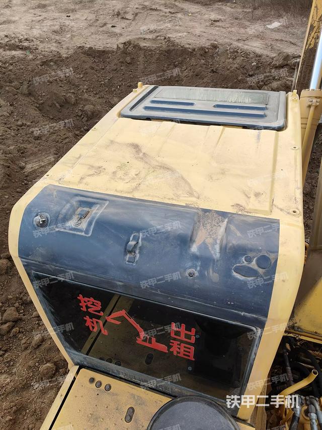 駕駛室頂部（整機(jī)外觀）