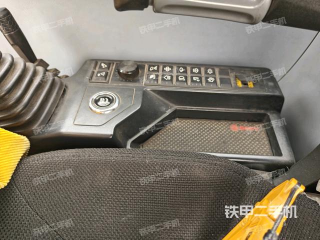 顯示屏?（駕駛室部分）