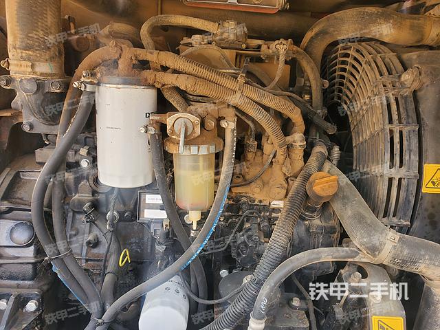 发动机整体俯视（整机外观）