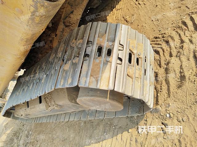 单侧履带整体（整机外观）