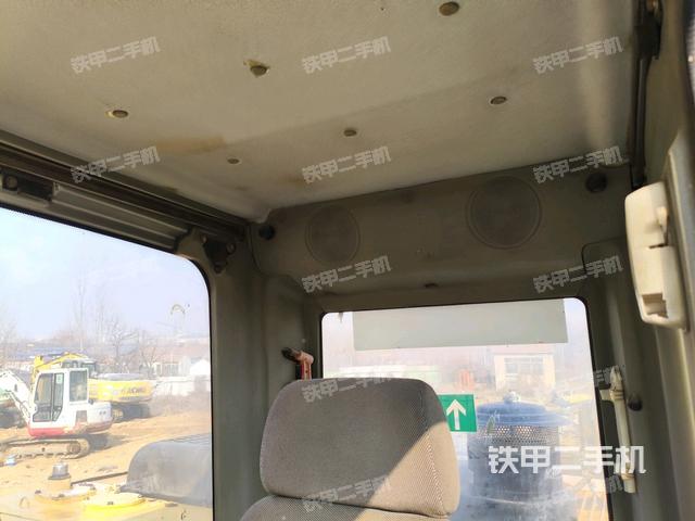 頂棚整體（駕駛室部分）