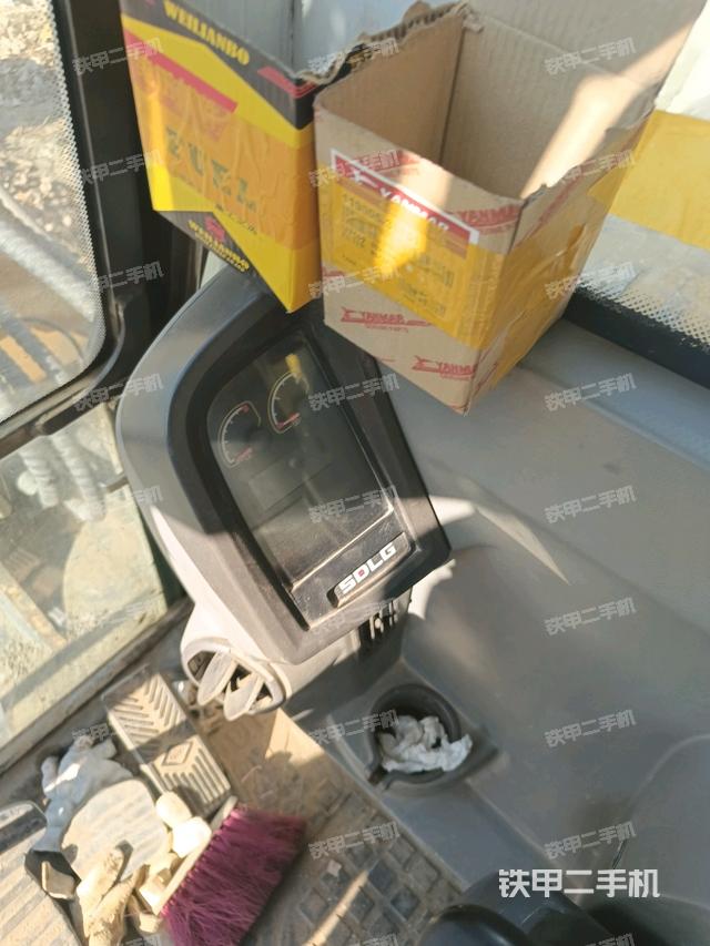 顯示屏?(駕駛室部分) 顯示屏?(駕駛室部分)
