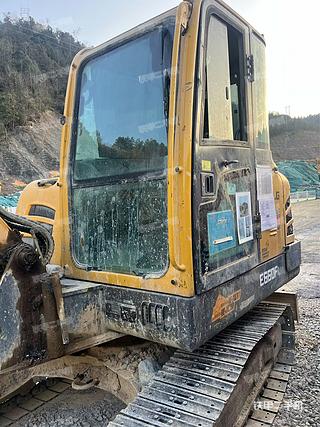 山東臨工E660FLS挖掘機