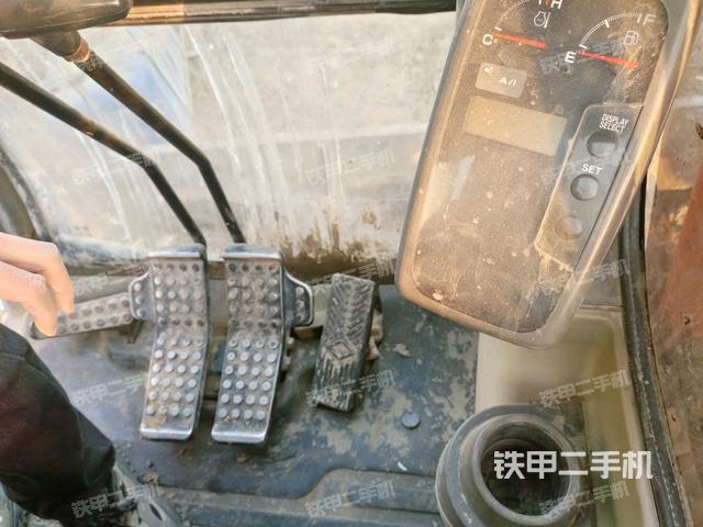 顯示屏?(駕駛室部分) 顯示屏?(駕駛室部分)