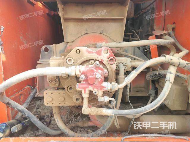 液壓泵室（大件艙室）