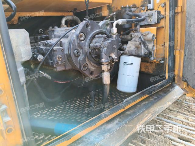 液壓泵室（大件艙室）