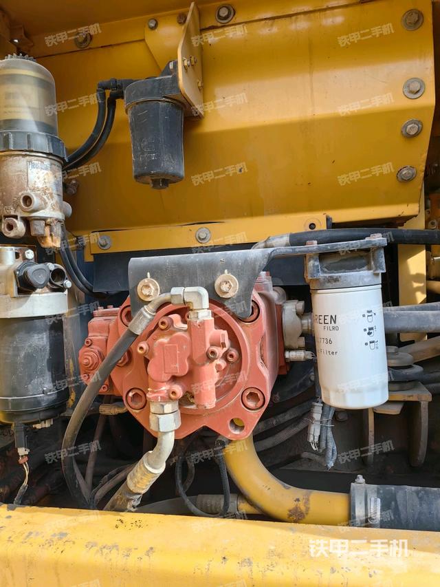 液壓泵室（大件艙室）