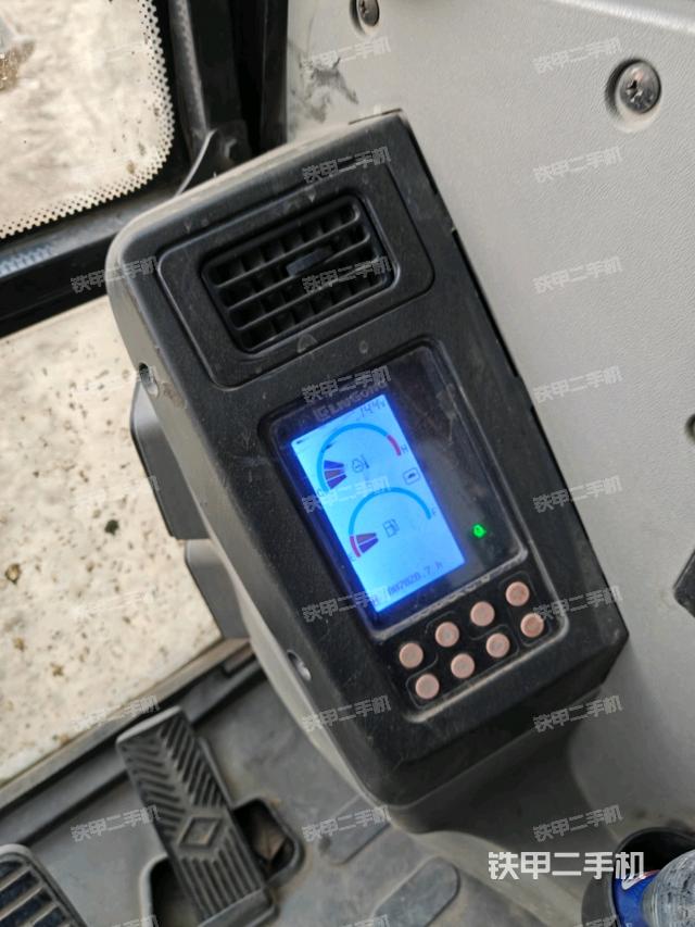 小時表(駕駛室部分) 小時表(駕駛室部分)