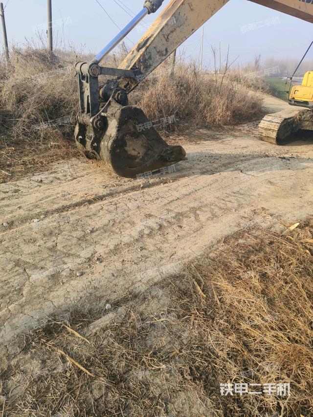 大臂整體?右側(cè)（工作和回轉(zhuǎn)裝置）