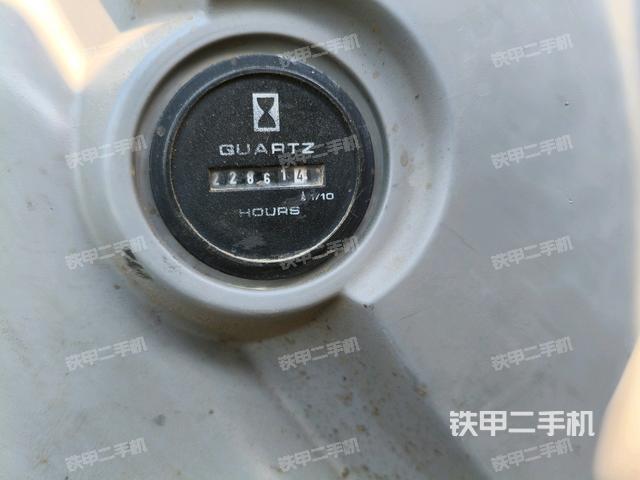 小時表(駕駛室部分) 小時表(駕駛室部分)