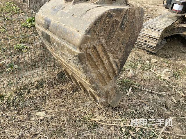 鏟斗45度（工作和回轉(zhuǎn)裝置）