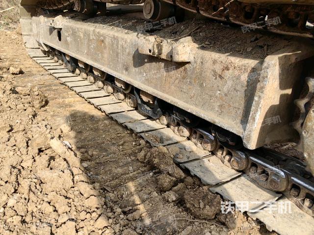 右側(cè)履帶整體（行走機構(gòu)）