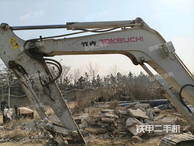 小臂整體右前(工作和回轉(zhuǎn)裝置) 小臂整體右前(工作和回轉(zhuǎn)裝置)